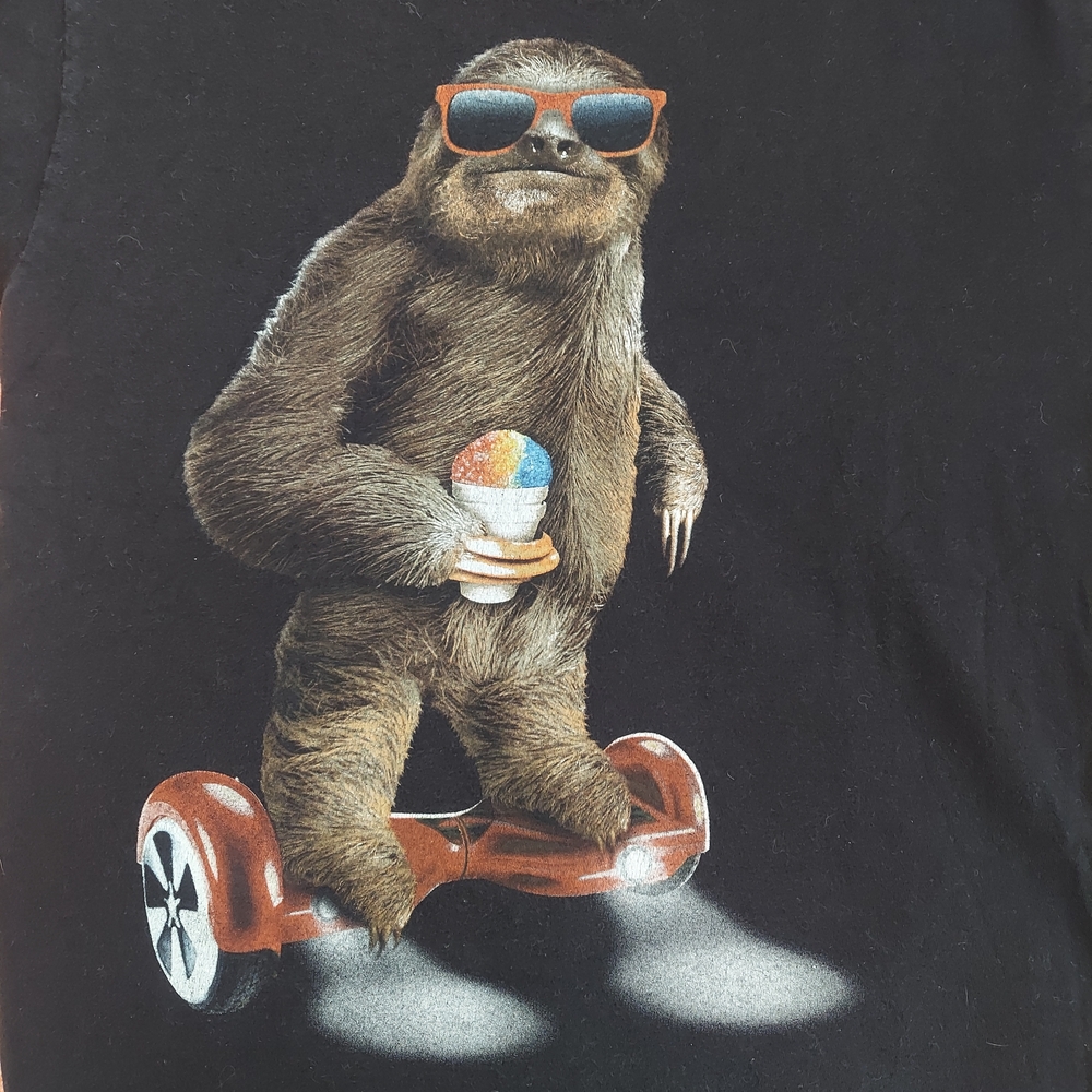 Berzy Sloth Humor Graphic Tee Youth XL Black Short Sleeve T-Shirt Funny